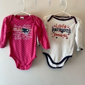 NFL Patriots Baby Girl Onesie Size 18 months (2)